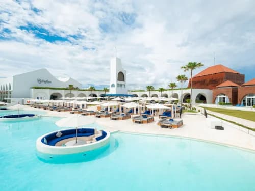 Café del Mar Beach Club